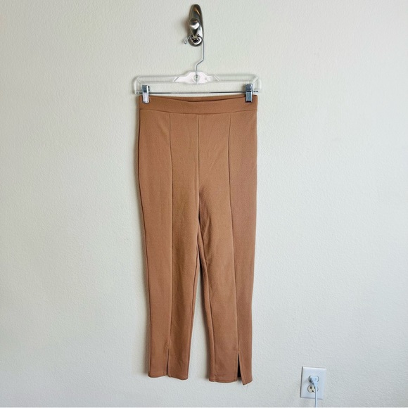 NWT PrettyLittleThing Camel Brown High Waisted Crepe Split Hem Trouser Pants - Picture 3 of 12